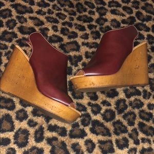 Sbicca Burgundy Wedges